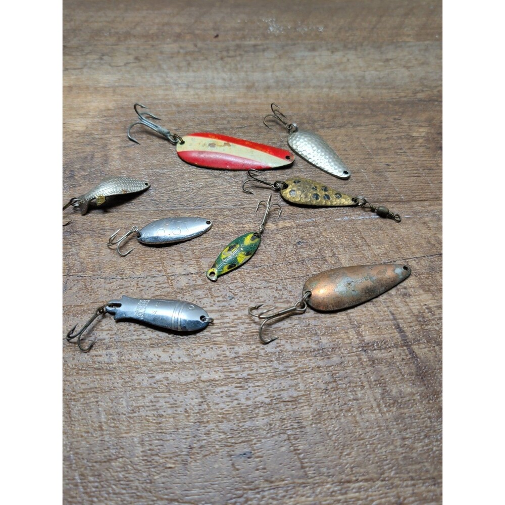Vintage Lot Of 8 Fishing Lure Spoons Pflueger Thomas Buds